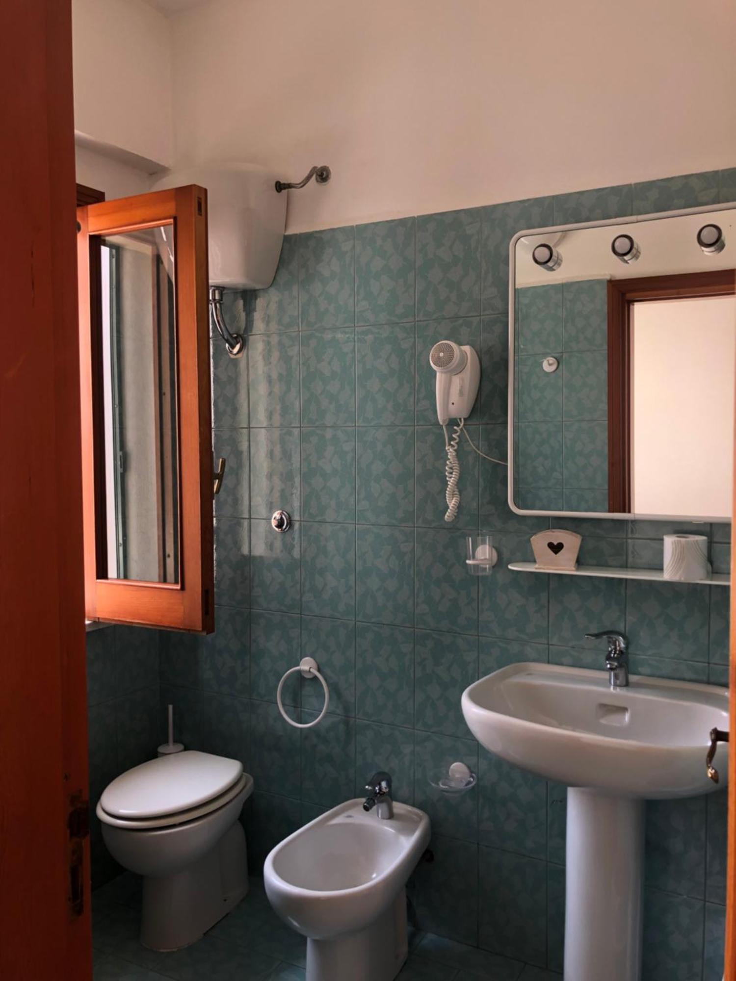 Hotel Ariston Isola di Ustica Extérieur photo
