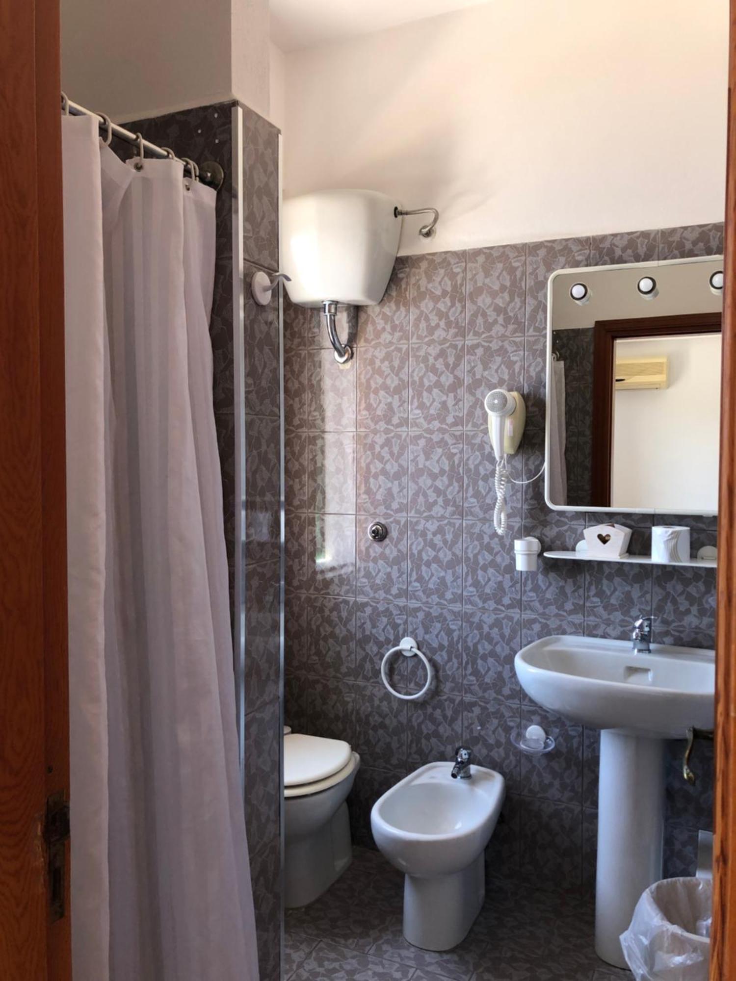 Hotel Ariston Isola di Ustica Extérieur photo